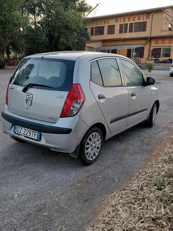 Usata Hyundai i10 66 CV (48 kW) 2009 Grigio Utilitaria