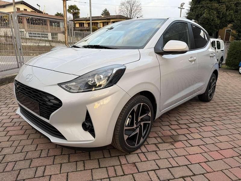 Nuova Hyundai i10 Prime 63 CV (46 kW) 2025 Aurora grey Utilitaria