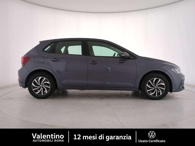 Usata VW Polo Life 95 CV (69 kW) 2023 Grigio Berlina