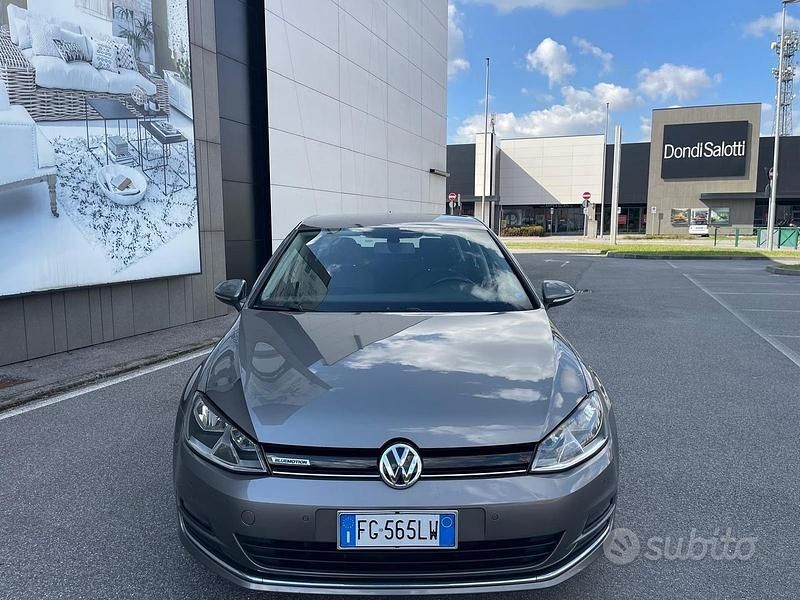 Usata VW Golf VII Executive 110 CV (80 kW) 2017 Grigio Berlina