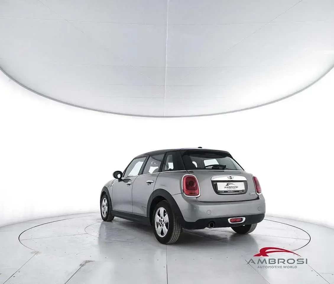 Usata Mini Cooper 136 CV (100 kW) 2016 Grigio Utilitaria