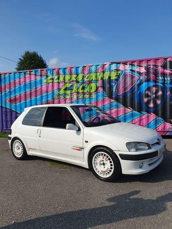 Usata Peugeot 106 118 CV (86 kW) 1998 Bianco Utilitaria