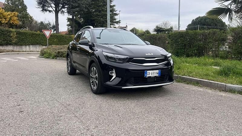 Usata Kia Stonic Urban 101 CV (74 kW) 2022 SUV