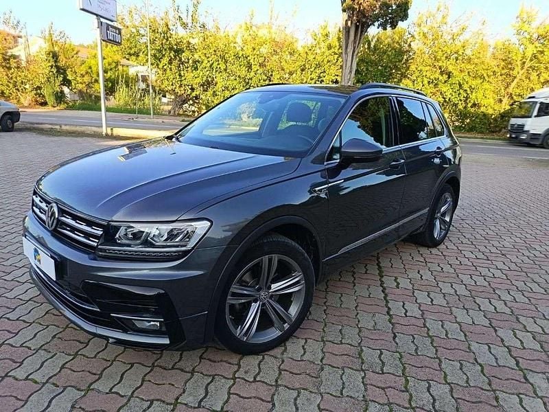 Usata VW Tiguan Advance 150 CV (110 kW) 2017 Grigio scuro SUV