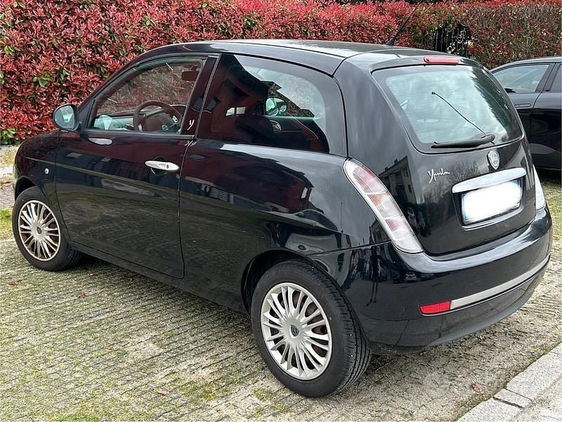Usata Lancia Ypsilon 2010 Nero Utilitaria
