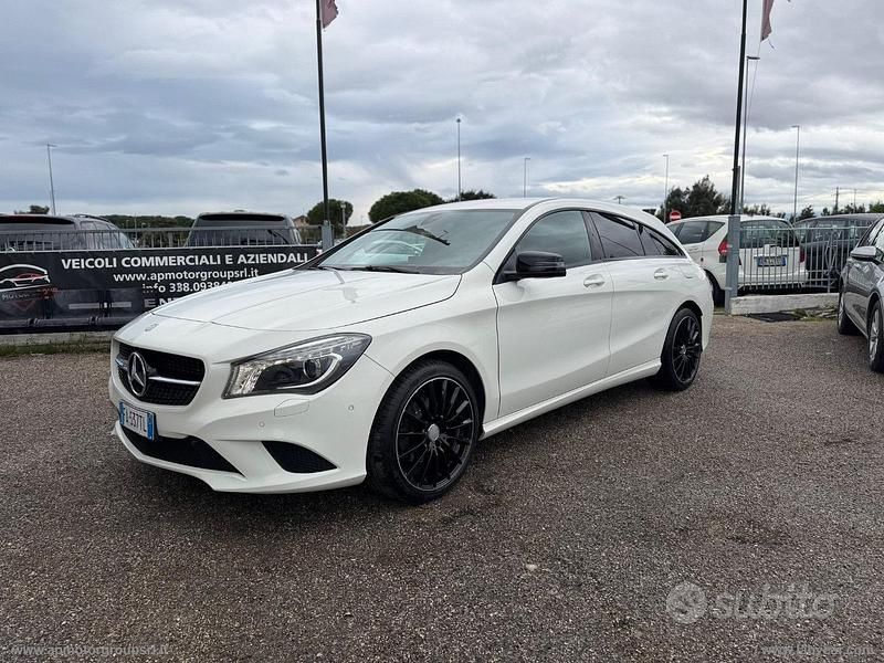 Usata Mercedes CLA220 177 CV (130 kW) 2015 Other Berlina