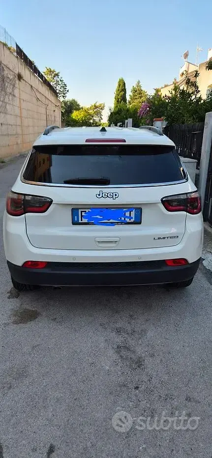 Usata Jeep Compass 120 CV (88 kW) 2019 Bianco SUV