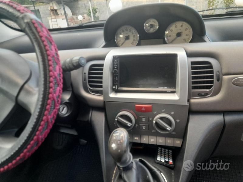 Usata Lancia Ypsilon 2005 Grigio Utilitaria