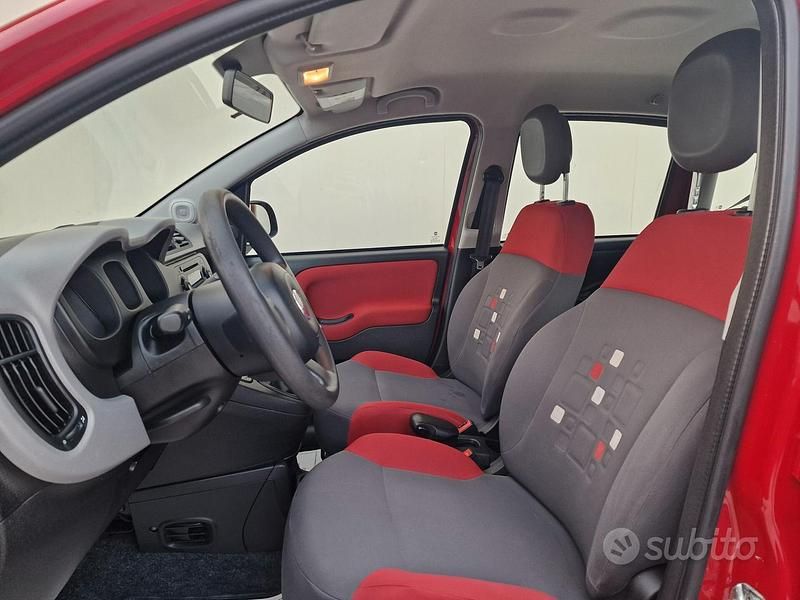 Usata Fiat Panda 70 CV (51 kW) 2012 Rosso Utilitaria