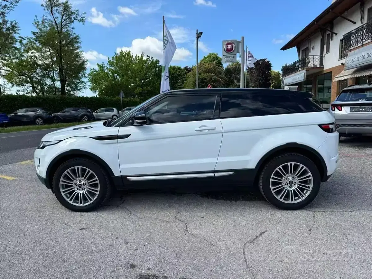 Usata Land Rover Range Rover Pure 190 CV (139 kW) 2011 Bianco SUV