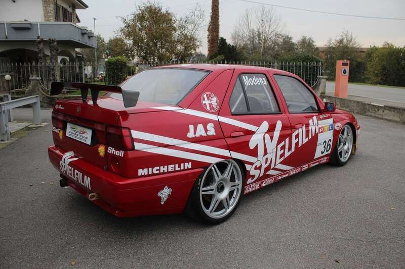 Usata Alfa Romeo 155 300 CV (220 kW) 1997 Rosso Berlina