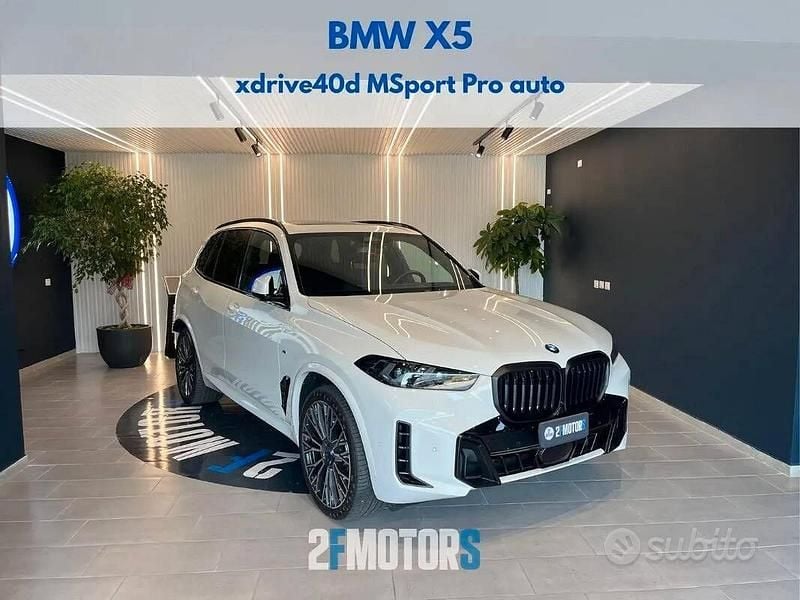 Bianco Usata 2025 BMW X5 M Sport SUV | 79.900 € (Ottimo prezzo) - Immagine 1/4