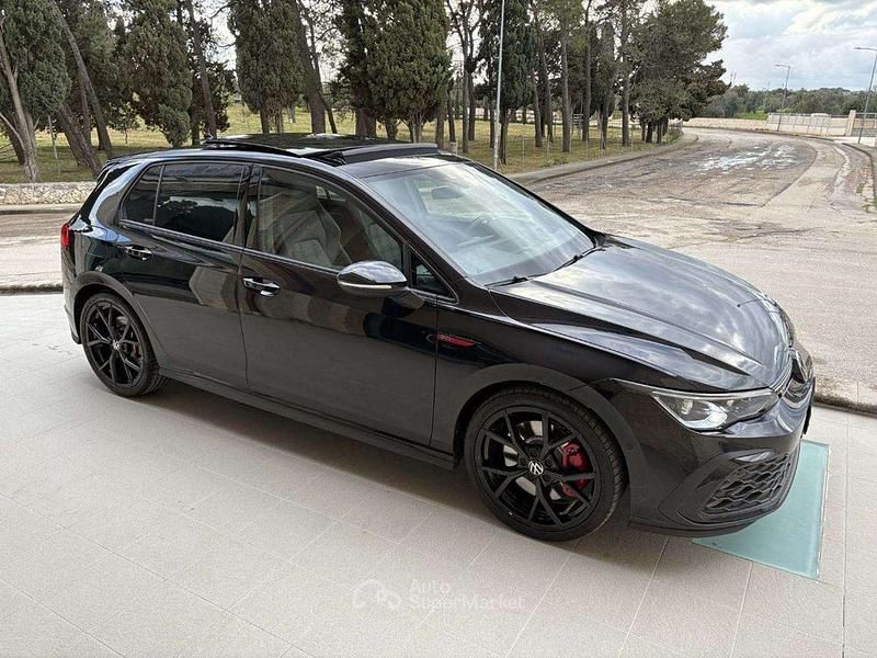 Usata VW Golf VIII GTI 245 CV (180 kW) 2024 Nero Berlina