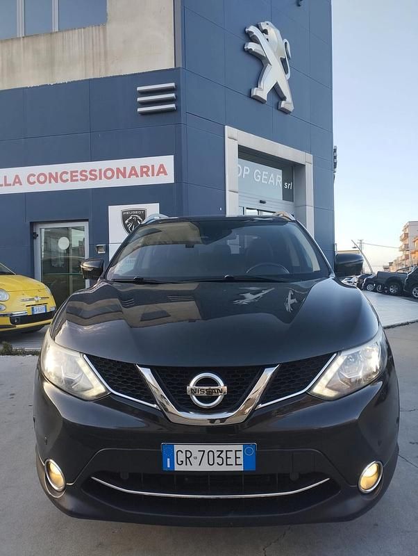 Usata Nissan Qashqai 131 CV (96 kW) 2015 Nero SUV