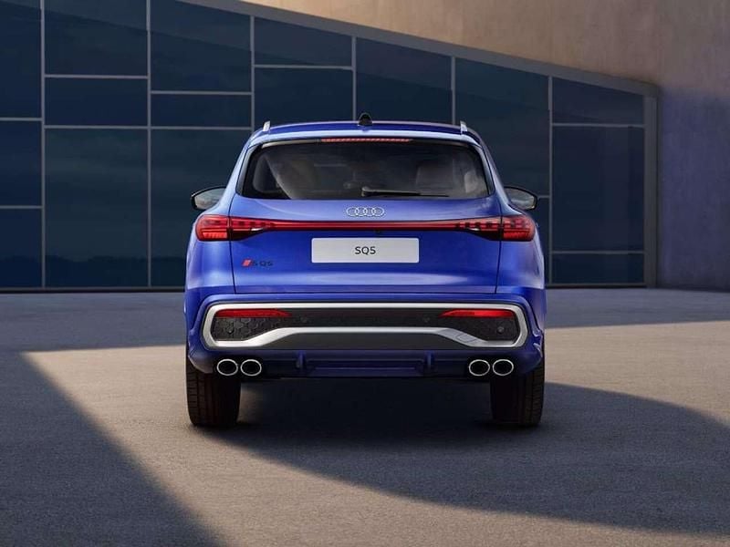 Nuova Audi Q5 367 CV (269 kW) 2026 Blu ultra metallizzato SUV