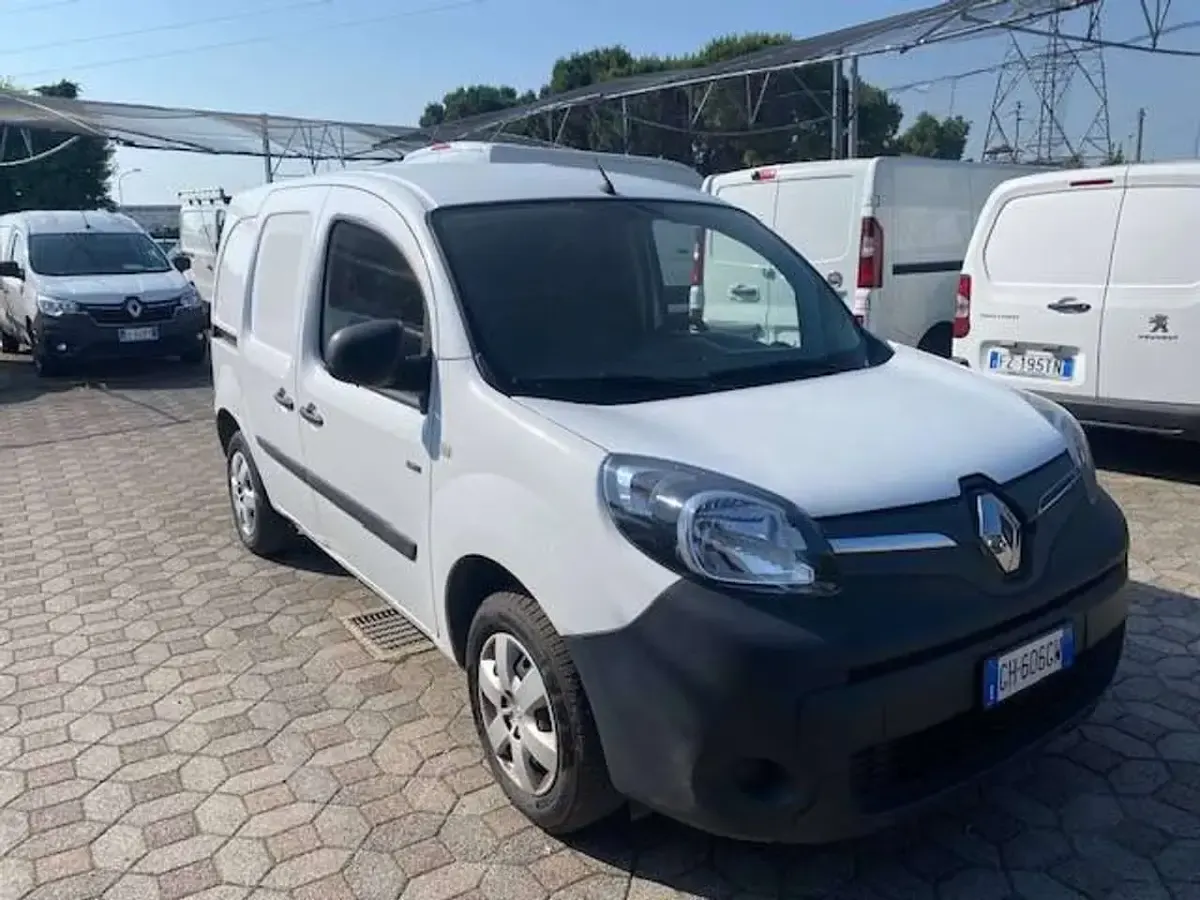 Usata Renault Kangoo 44 kW (60 CV) 2021 Bianco Monovolume