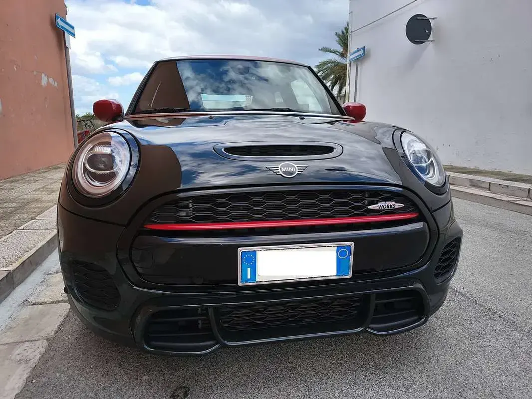 Usata Mini John Cooper Works 231 CV (169 kW) 2019 Verde Utilitaria