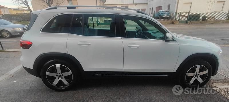 Usata Mercedes GLB220 190 CV (139 kW) 2021 Bianco SUV