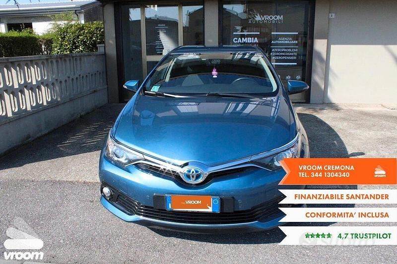 Usata Toyota Auris Hybrid Lounge 99 CV (72 kW) 2016 Berlina