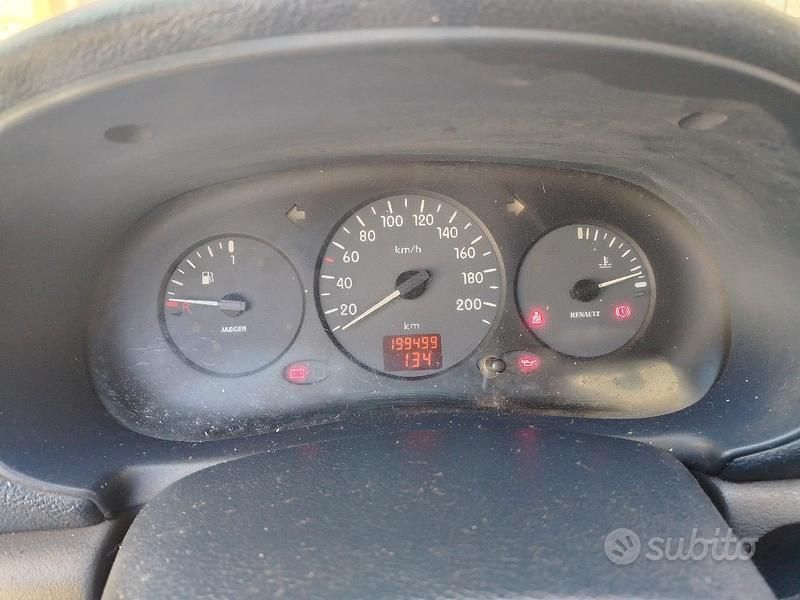 Usata Renault Clio II 2000
