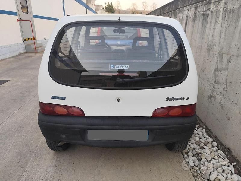 Usata Fiat 600 2005 Bianco Utilitaria