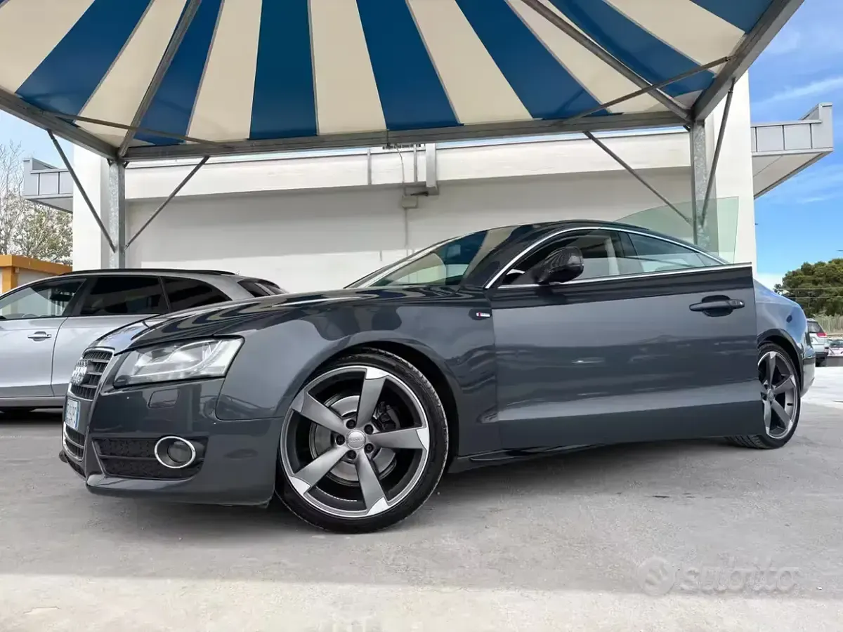 Usata Audi A5 S-Line 143 CV (105 kW) 2010 Coupé