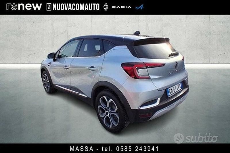 Usata Renault Captur Intens 101 CV (74 kW) 2023 Grigio SUV