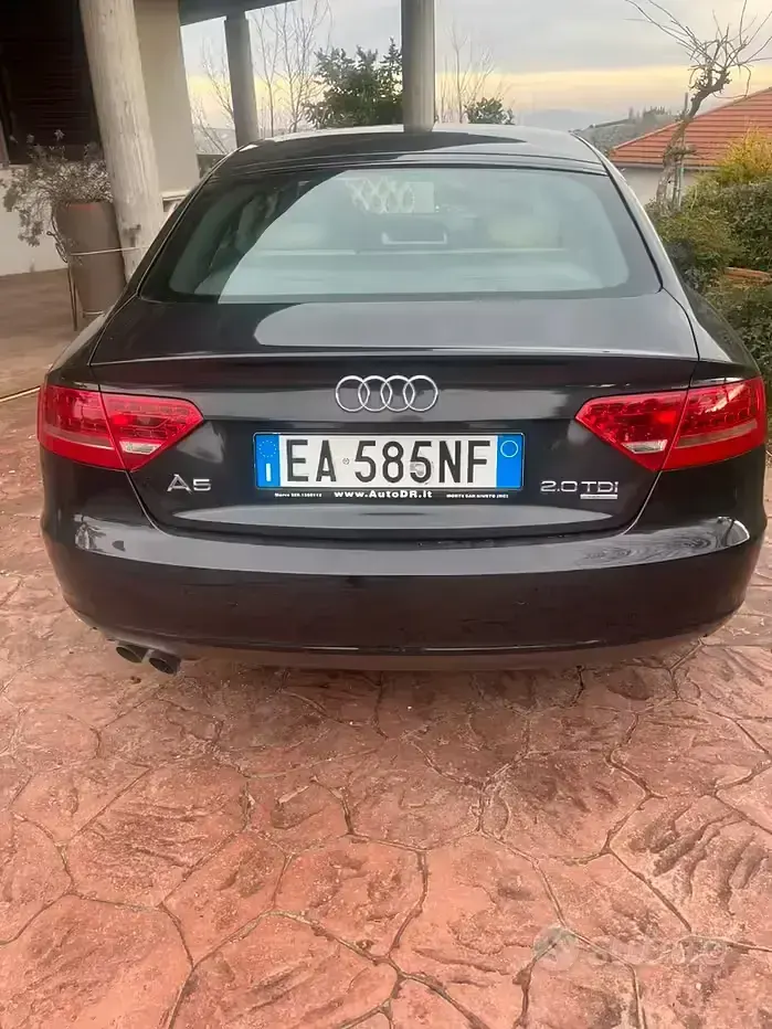 Usata Audi A5 S-Line 2010 Grigio Coupé