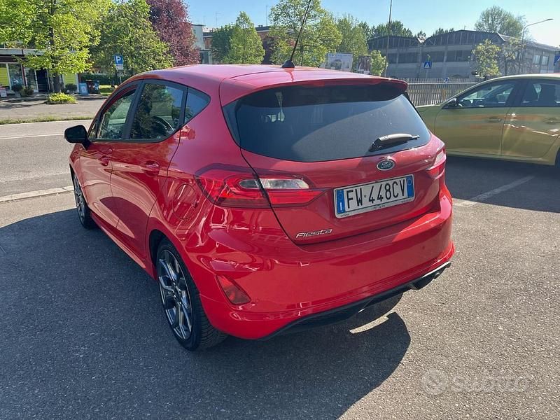 Usata Ford Fiesta ST-Line X 86 CV (63 kW) 2019 Rosso Utilitaria