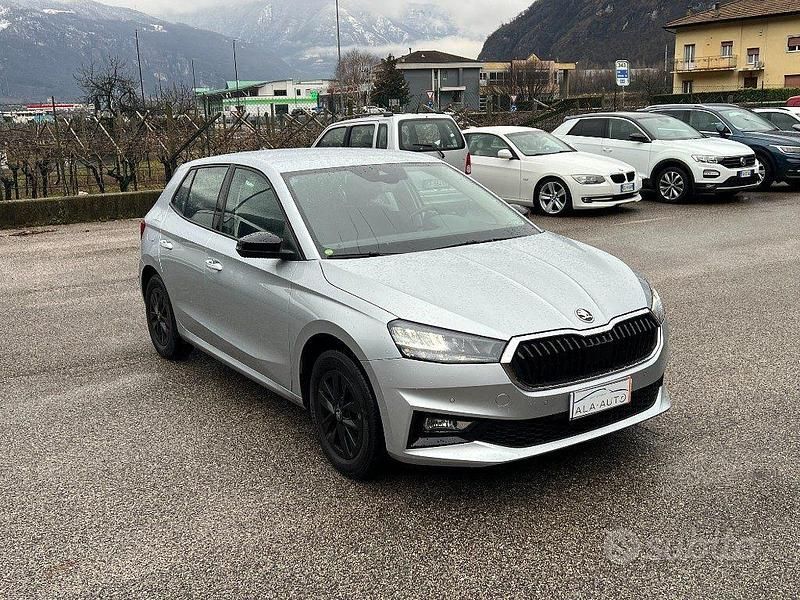 Usata Skoda Fabia Selection 80 CV (58 kW) 2025 Grigio Berlina