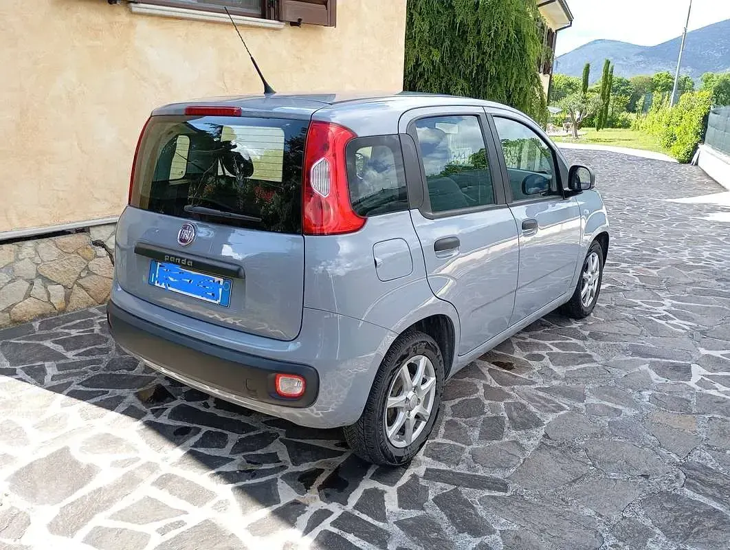 Usata Fiat Panda Easy 95 CV (69 kW) 2017 Grigio Utilitaria
