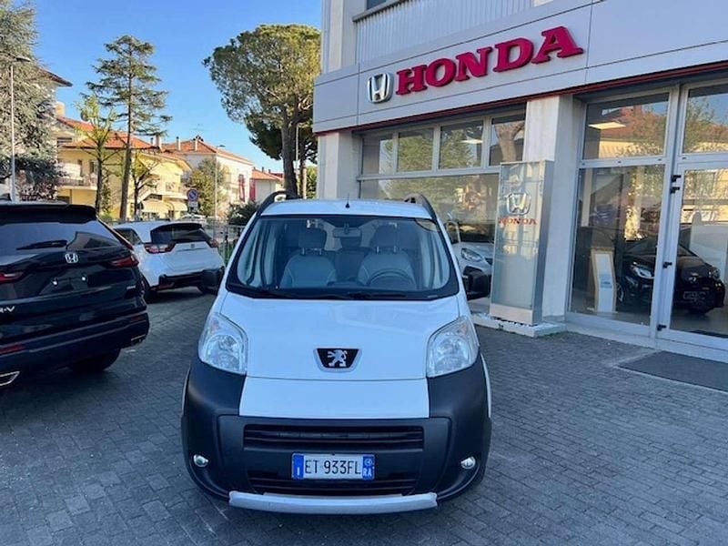 Usata Peugeot TePee 75 CV (55 kW) 2014 Bianco Furgone