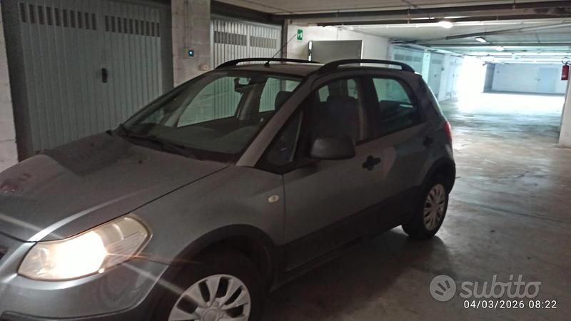 Usata Fiat Sedici 2008 Grigio SUV