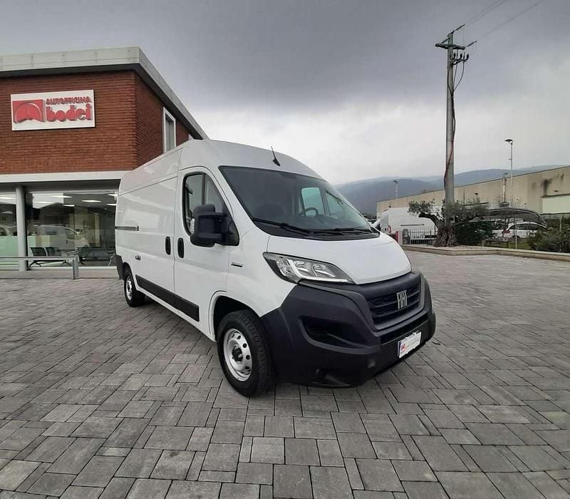 Usata Fiat Ducato 33 140 CV (102 kW) 2021 Bianco Furgone