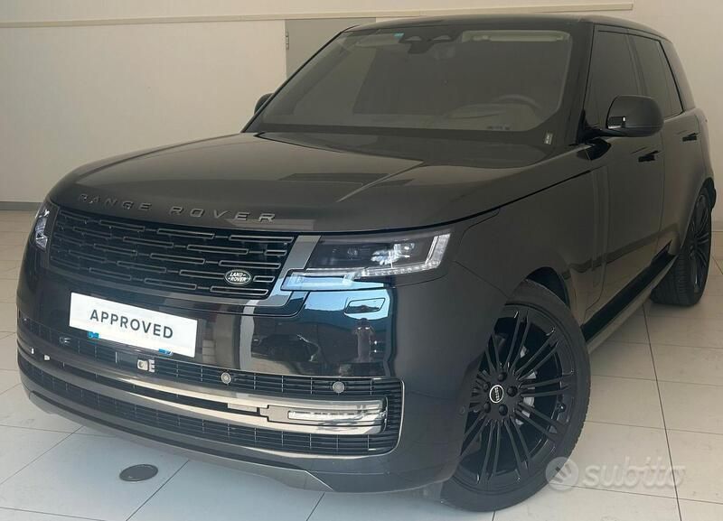 Nero Usata 2024 Land Rover Range Rover HSE SUV | 128.900 € (Ottimo prezzo) - Immagine 1/4