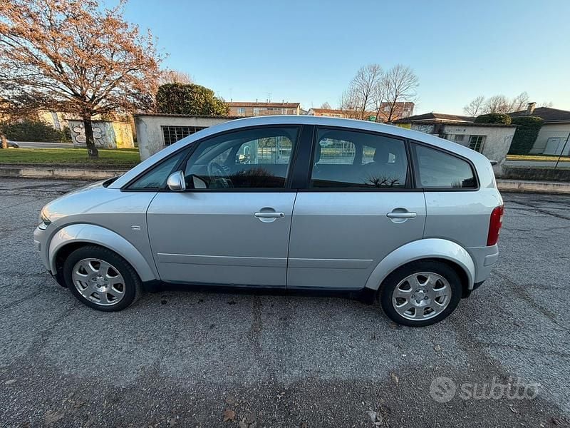 Usata Audi A2 75 CV (55 kW) 2003 Utilitaria