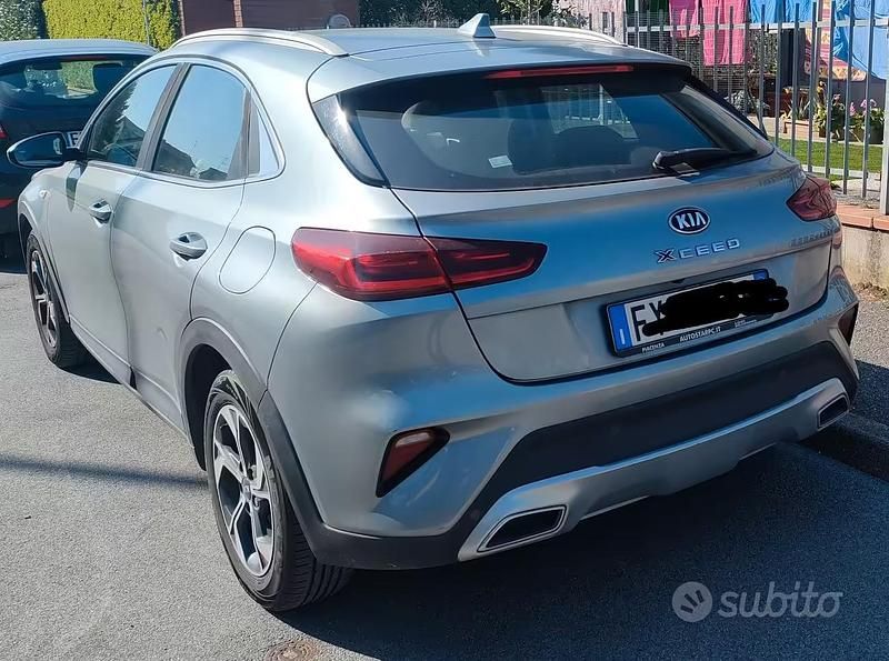 Usata Kia XCeed 120 CV (88 kW) 2019 Grigio SUV