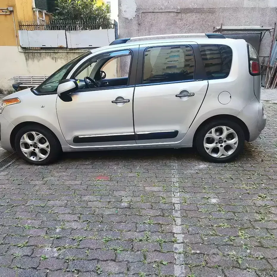 Usata Citroën C3 Picasso 99 CV (72 kW) 2015 Grigio Monovolume