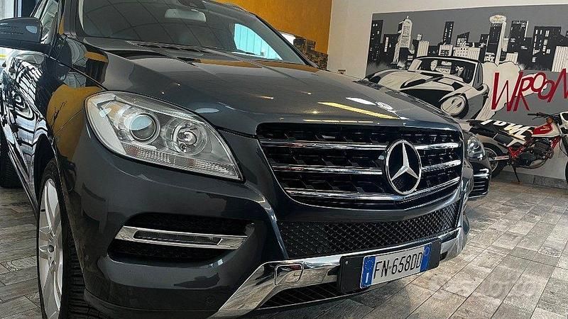 Usata Mercedes ML250 204 CV (150 kW) 2013 Grigio SUV