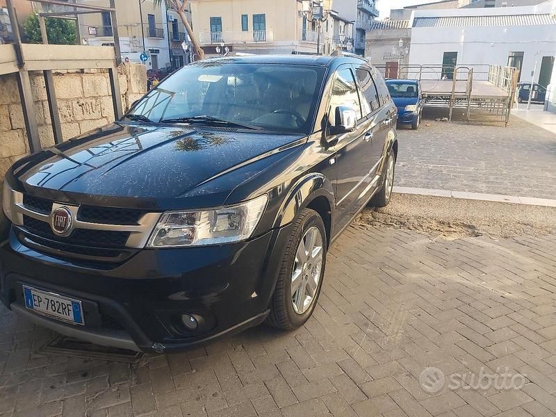 Nero Usata 2013 Fiat Freemont SUV | 4499 € (Super prezzo) - Immagine 1/4