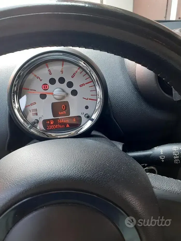 Usata Mini Countryman 111 CV (81 kW) 2011 Bluazzurro SUV