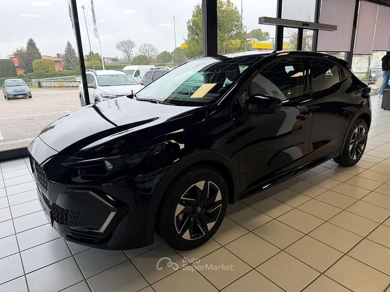 Nuova Renault Clio V Evolution 116 CV (85 kW) 2026 Nero Berlina