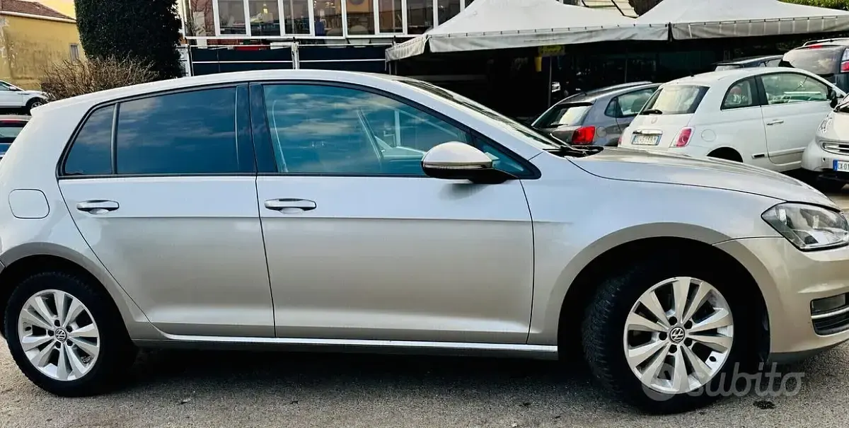 Usata VW Golf VII 105 CV (77 kW) 2013 Grigio Berlina