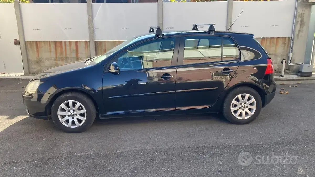 Usata VW Golf IV 102 CV (75 kW) 2006 Nero Berlina