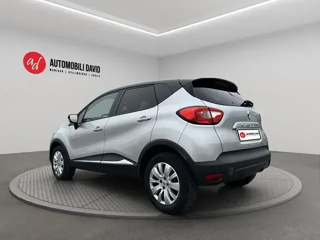 Brugt Renault Captur Zen 90 HK (66 kW) 2016 Sølv SUV