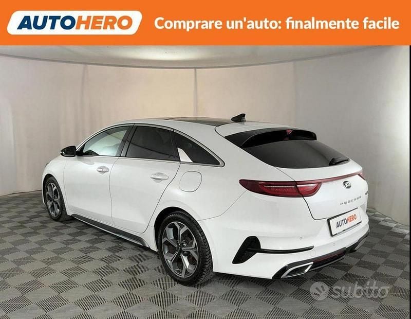 Usata Kia ProCeed GT-Line 136 CV (100 kW) 2019 Bianco Station wagon