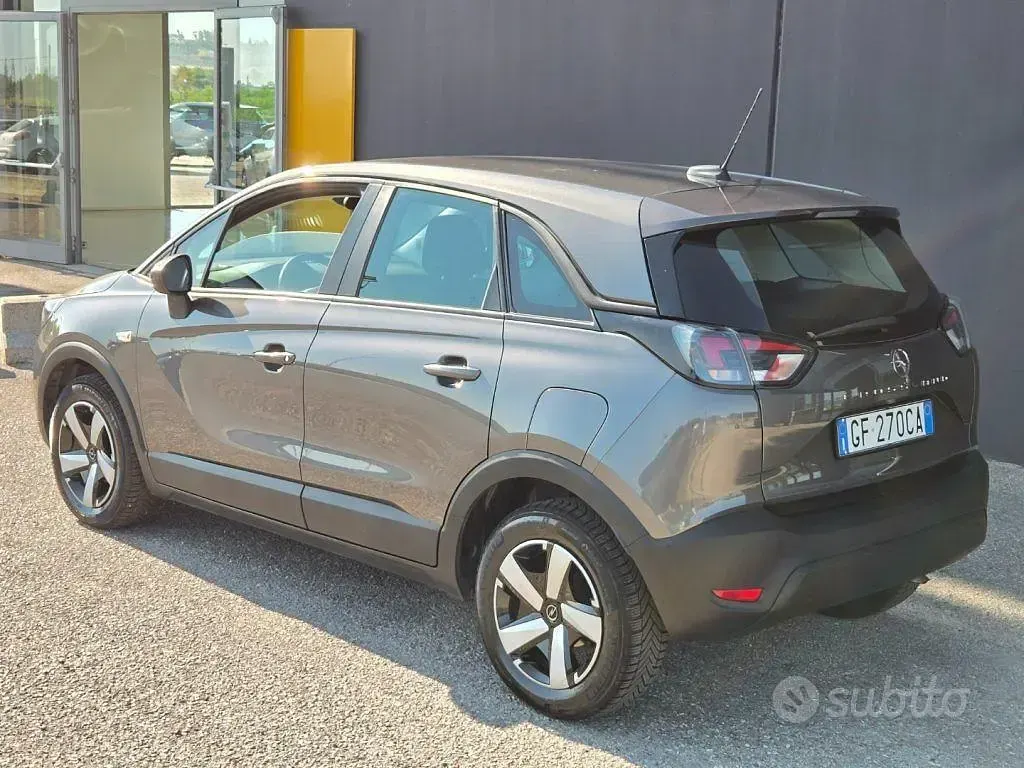 Usata Opel Crossland Edition 110 CV (80 kW) 2021 Grigio SUV