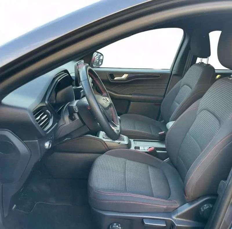 Usata Ford Kuga ST-Line 150 CV (110 kW) 2023 SUV