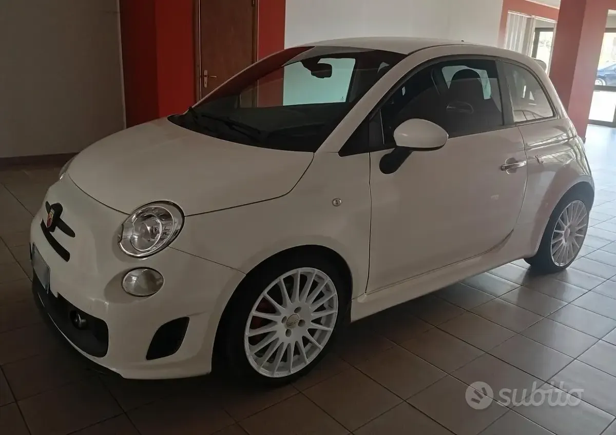 Usata Abarth 595 135 CV (99 kW) 2013 Bianco Berlina