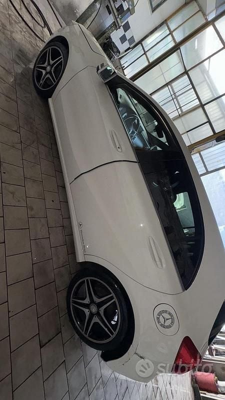 Usata Mercedes A180 109 CV (80 kW) 2013 Bianco Berlina